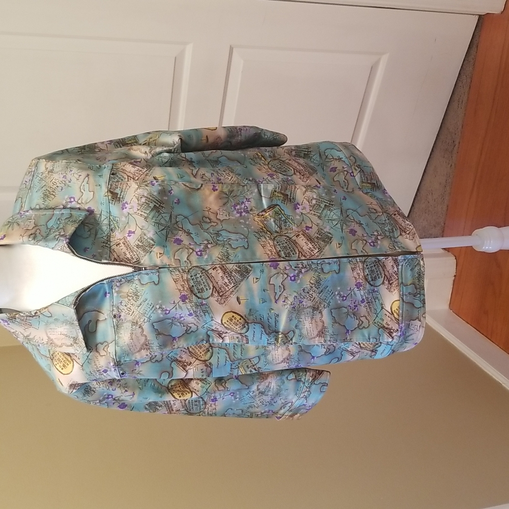 CJ Banks cute zip front jacket